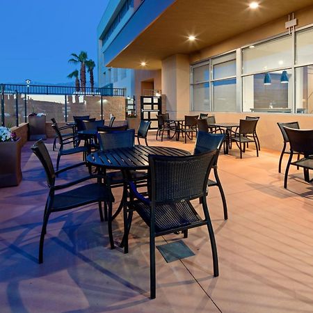 Holiday Inn Express & Suites Palm Desert - Millennium By Ihg Екстер'єр фото