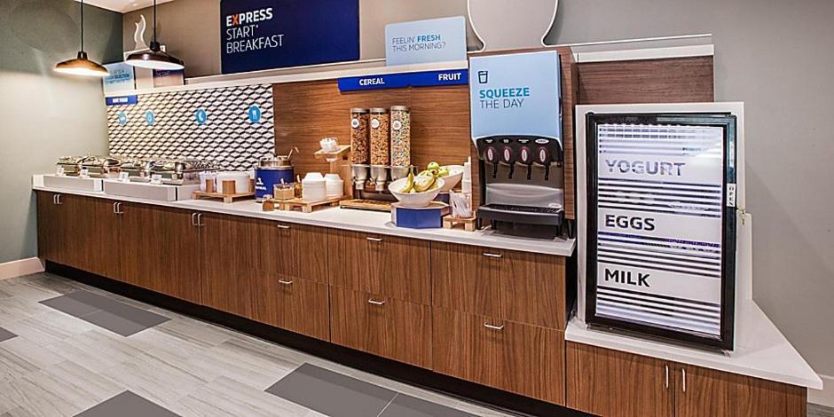 Holiday Inn Express & Suites Palm Desert - Millennium By Ihg Екстер'єр фото