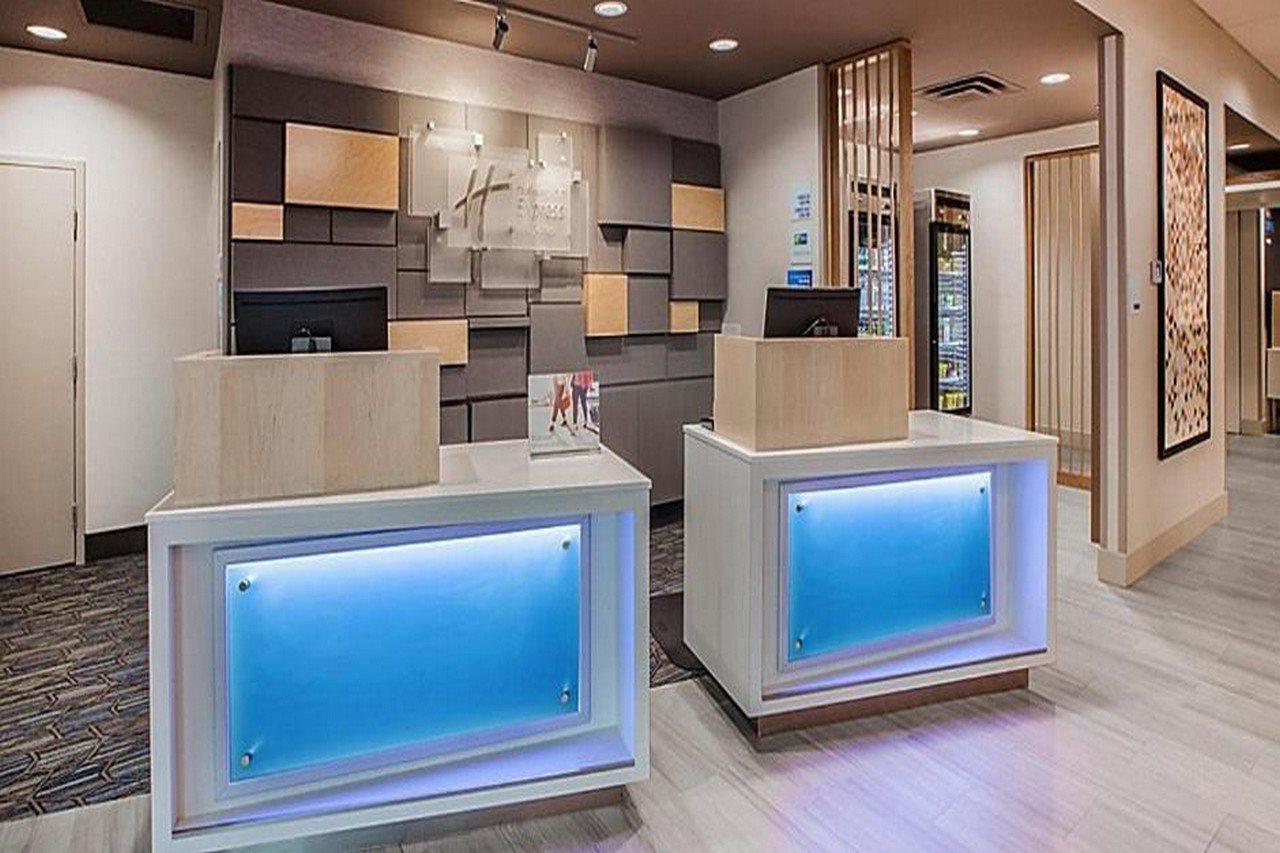 Holiday Inn Express & Suites Palm Desert - Millennium By Ihg Екстер'єр фото