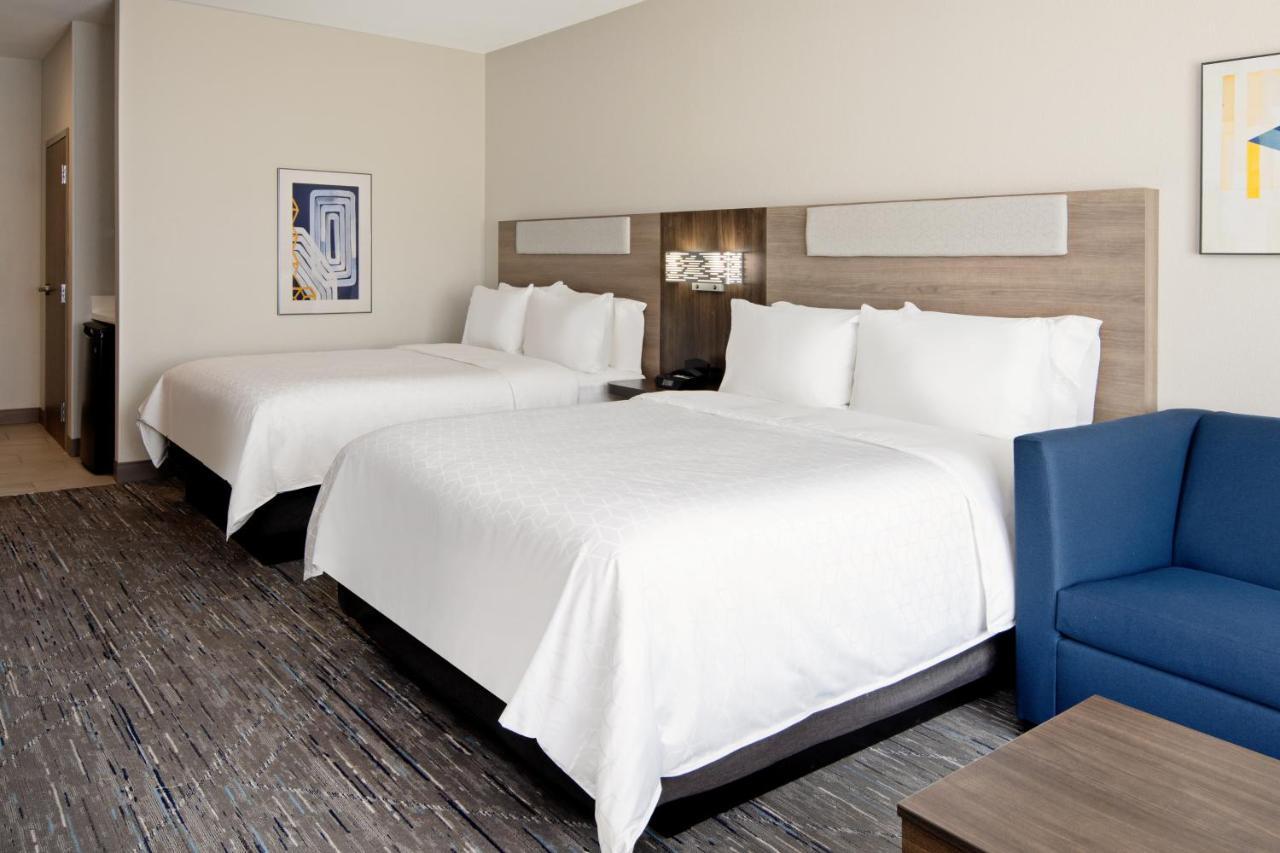 Holiday Inn Express & Suites Palm Desert - Millennium By Ihg Екстер'єр фото